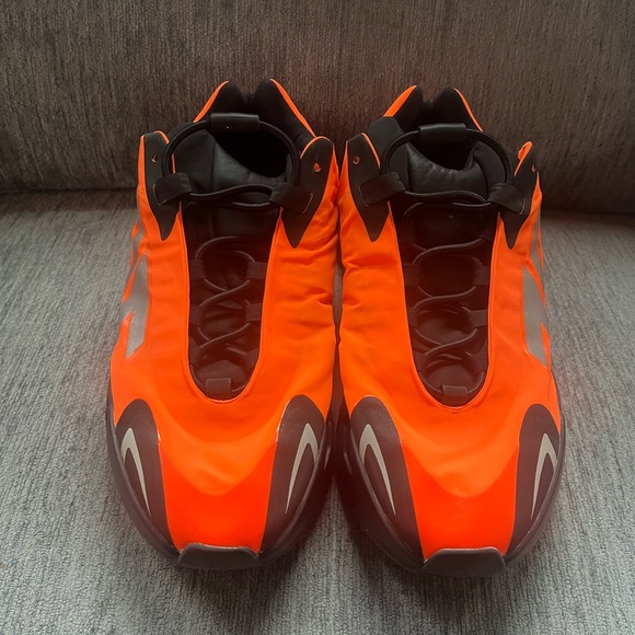 Men's Shoes Orange Yeezy Boost 700 Size UK Adidas Yeezy Boost 700
